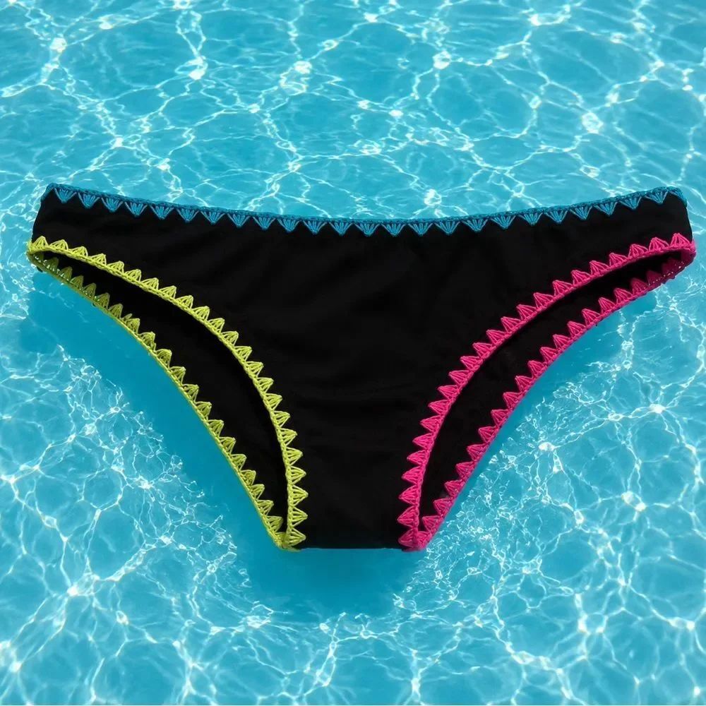 👙Hula honey💗 MACYS Wild Stitch Blk Pink Blue Bikini Swimsuit Bottom NWT Jrs M